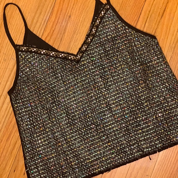 Contrast Sequin Tank. - Picture 2 of 6